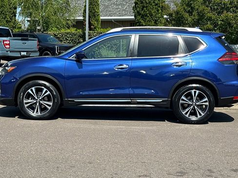 Used 2018 Nissan Rogue SL FWD image 7
