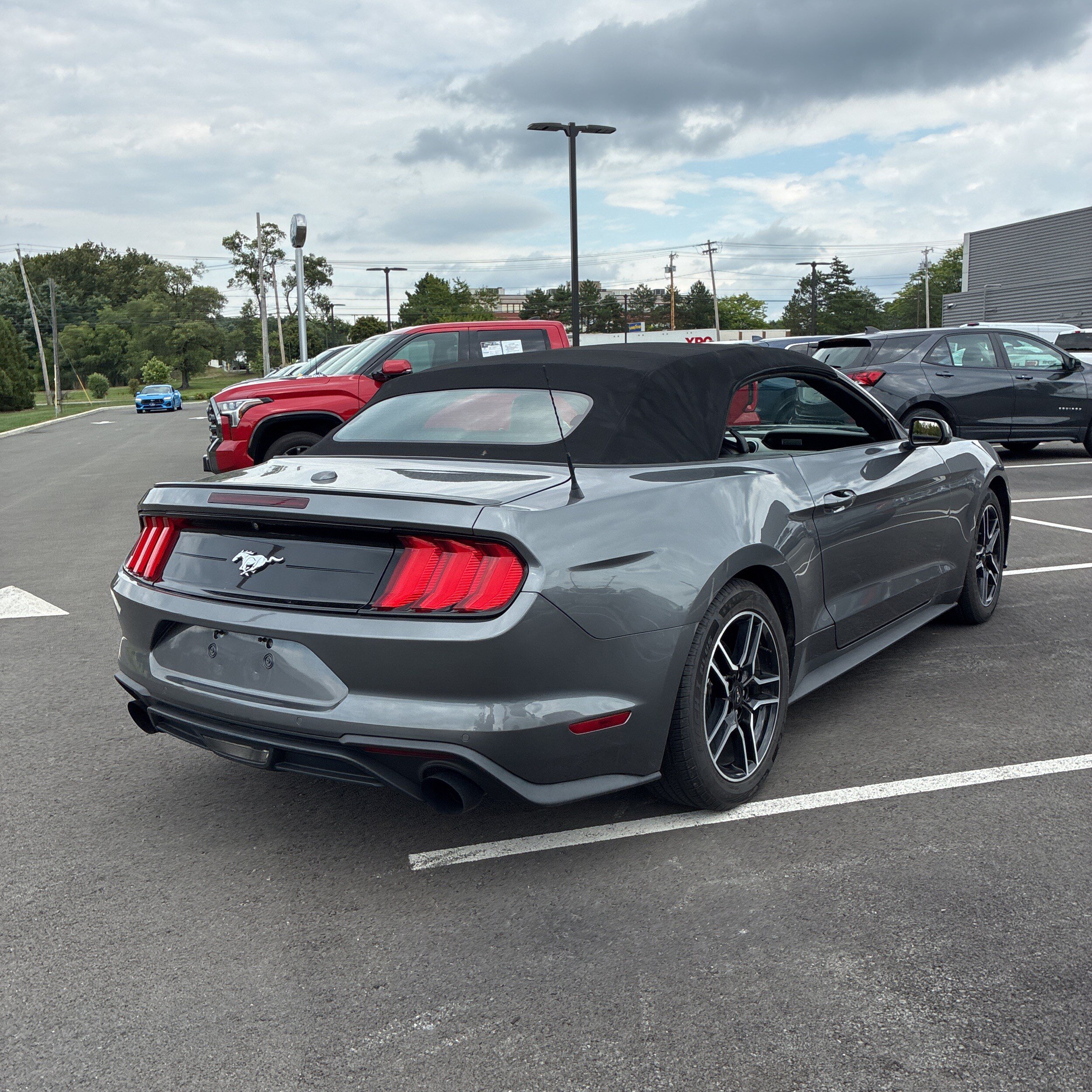 Used 2021 Ford Mustang Premium RWD image 12