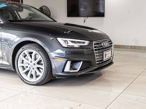 Used 2019 Audi A4 2.0T Premium Plus w/ Premium Plus Package image 3