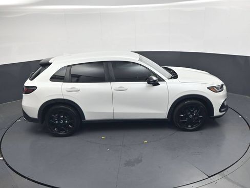 Certified 2024 Honda HR-V Sport image 28