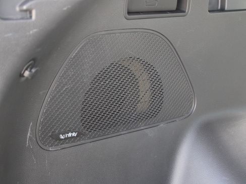 Used 2018 Hyundai Santa Fe Sport image 48