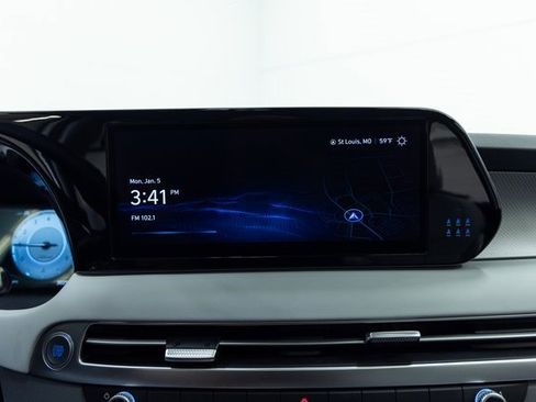 Used 2024 Hyundai Palisade SEL image 17