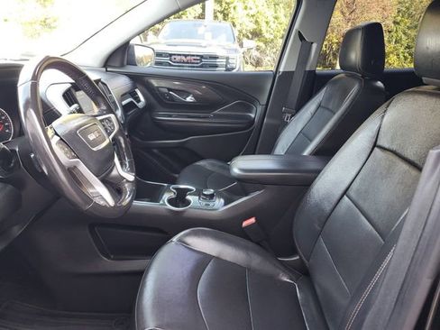 Used 2019 GMC Terrain SLT w/ Preferred Package image 18