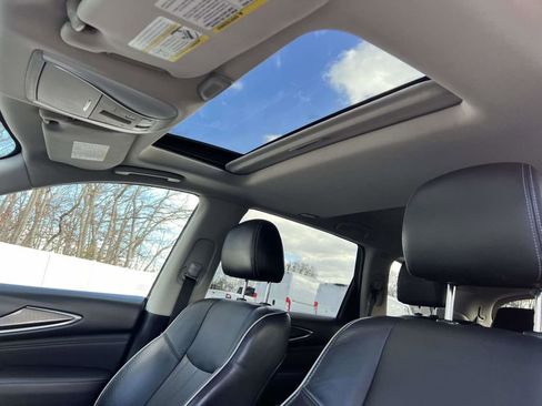 Used 2018 INFINITI QX60 AWD w/ Premium Plus Package image 11