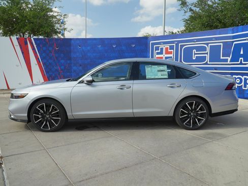 New 2026 Honda Accord Touring image 10