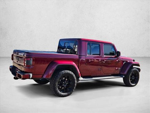Used 2021 Jeep Gladiator Overland image 5