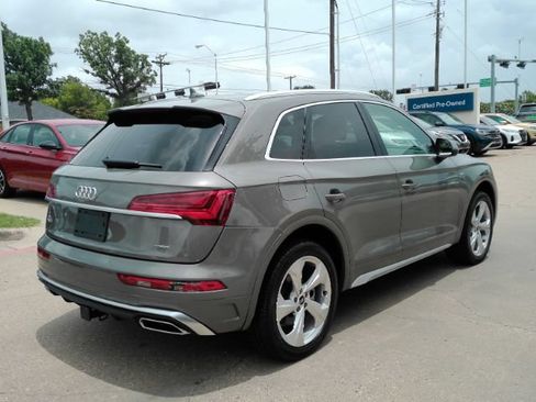 Used 2023 Audi Q5 2.0T Premium Plus w/ Premium Plus Package AWD/4WD image 8