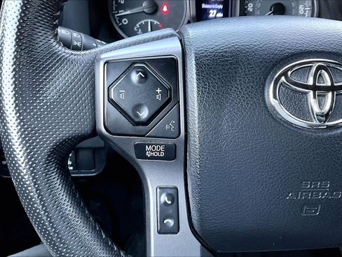 Certified 2023 Toyota Tacoma TRD Off-Road image 23