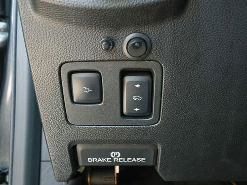 Used 2017 Ford F350 Lariat w/ Lariat Ultimate Package AWD/4WD image 53