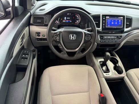 Used 2016 Honda Pilot EX image 8
