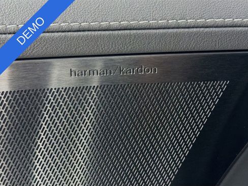 Used 2026 Volvo XC90 T8 Ultra w/ Protection Package AWD/4WD image 19