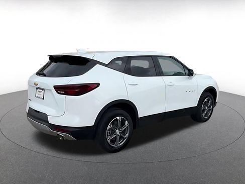 Used 2026 Chevrolet Blazer LT FWD image 14