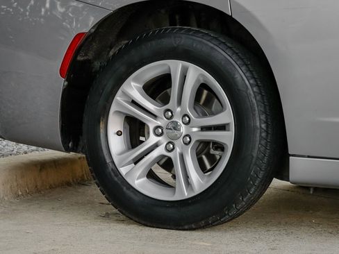 Used 2018 Dodge Charger SXT image 63