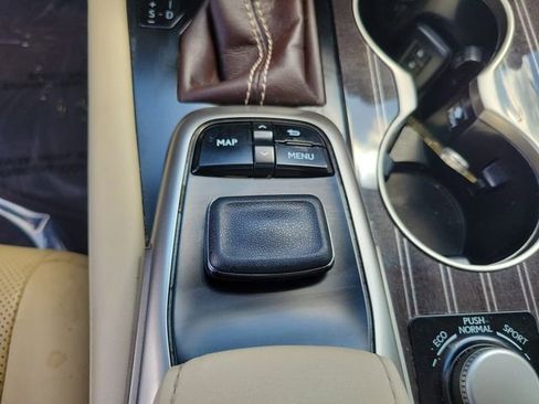 Used 2017 Lexus RX 350 FWD w/ Luxury Package image 24