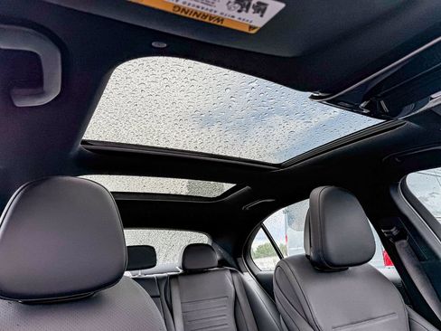 Certified 2025 Mercedes-Benz C 300 4MATIC Sedan image 19