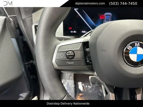 Used 2026 BMW iX xDrive60 w/ M Sport Package AWD/4WD image 28
