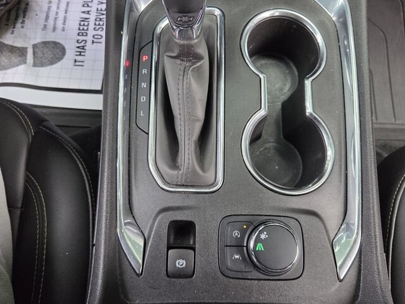 Used 2023 Chevrolet Traverse LT w/ LT Premium Package FWD image 20