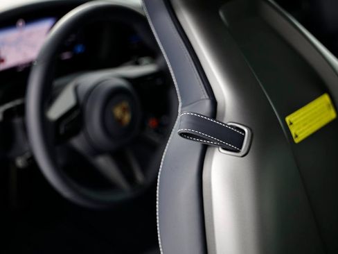 Certified 2025 Porsche 911 Carrera S RWD image 30