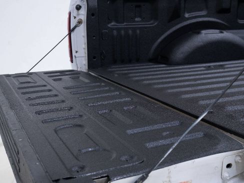 Used 2018 Ford F150 XL RWD image 55