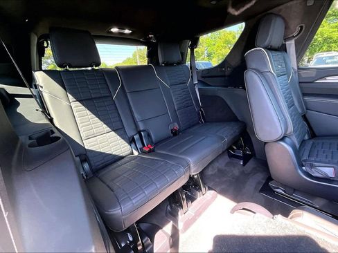 Certified 2025 Cadillac Escalade Sport Platinum AWD/4WD image 26