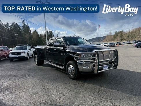 Used 2014 RAM 3500 Laramie Longhorn image 3