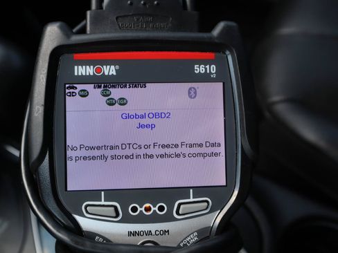 Used 2019 Jeep Cherokee Limited AWD/4WD image 24