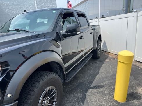 Used 2019 Ford F150 Raptor w/ Equipment Group 802A Luxury AWD/4WD image 7