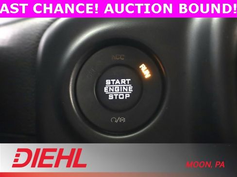 Used 2022 Jeep Wrangler Unlimited Rubicon w/ LED Lighting Group image 26