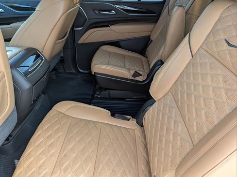 Used 2021 Cadillac Escalade Premium Luxury w/ Driver Assist Tech Package image 12