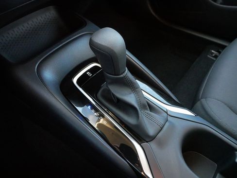 Certified 2026 Toyota Corolla LE image 24