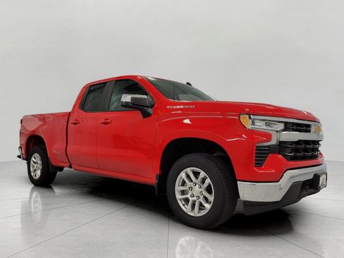 Used 2022 Chevrolet Silverado 1500 LT image 1