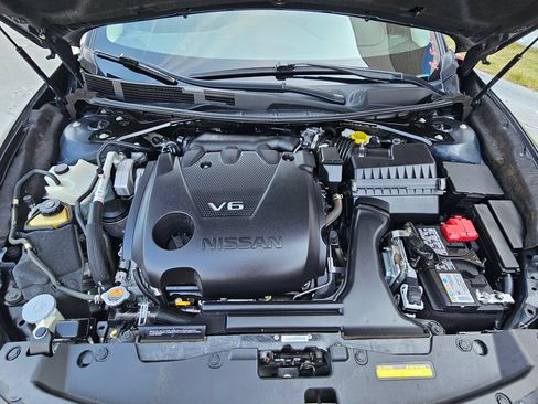 Used 2023 Nissan Maxima Platinum w/ Sport Mat Group FWD image 31
