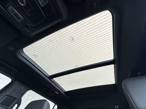 Certified 2022 GMC Yukon XL Denali image 19