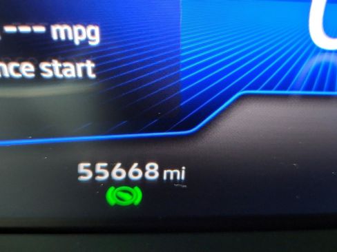 Used 2024 Volkswagen Jetta SE FWD image 36