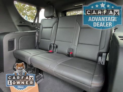 Used 2024 Chevrolet Suburban High Country image 11