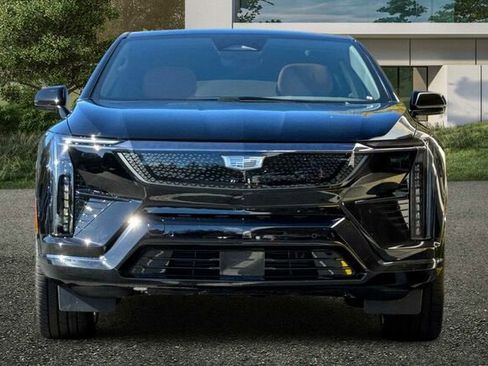 New 2026 Cadillac Optiq Sport 2 image 9