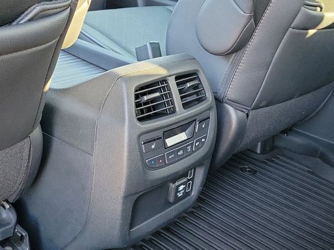 Used 2022 Honda Passport Elite image 17