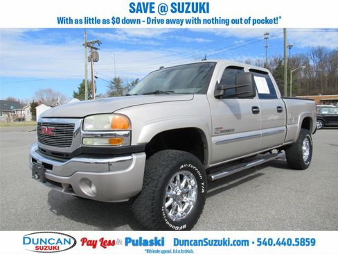 Used 2005 GMC Sierra 2500 SLT w/ Heavy-Duty Power Package image 3