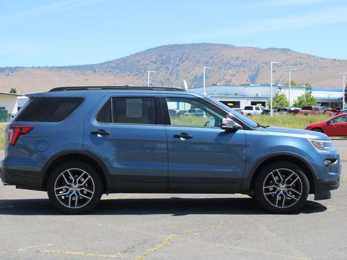 Used 2019 Ford Explorer Sport AWD/4WD image 6