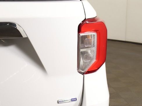 Used 2020 Ford Explorer XLT w/ Comfort Package image 16
