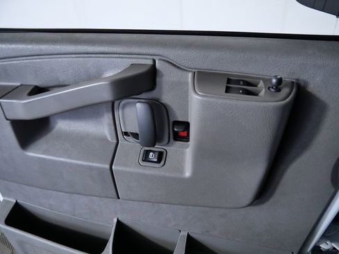 Used 2024 Chevrolet Express 2500 w/ Driver Convenience Package image 27