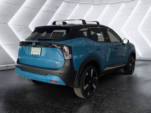 New 2026 Nissan Kicks SR w/ Cold Weather Package image 8