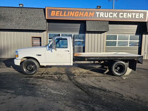 Used 1993 Ford F350 XL image 2