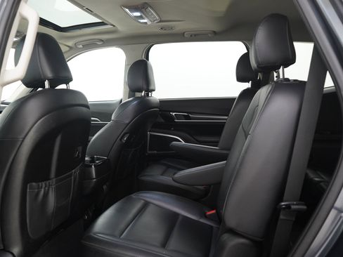 Used 2021 Kia Telluride S AWD/4WD image 16