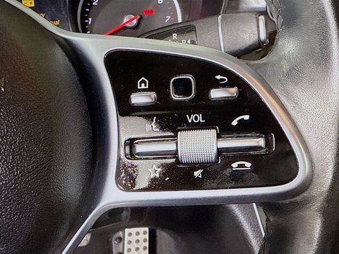 Used 2019 Mercedes-Benz C 300 4MATIC Cabriolet image 15