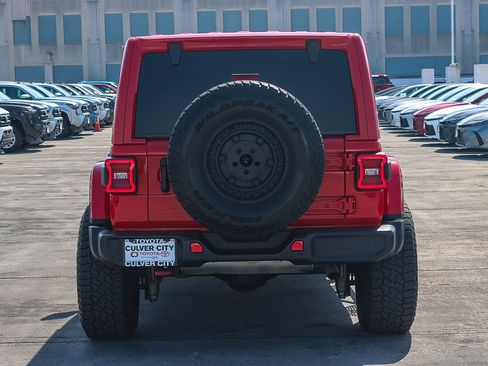 Used 2021 Jeep Wrangler Unlimited Rubicon AWD/4WD image 8