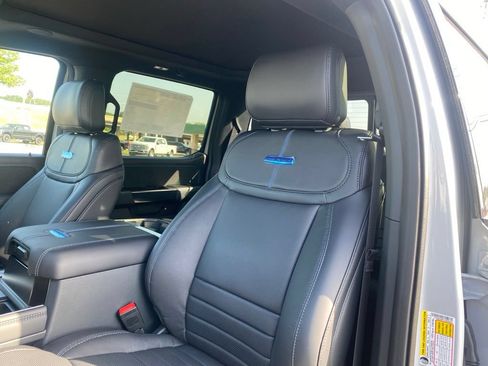New 2026 Ford F250 Platinum AWD/4WD image 11