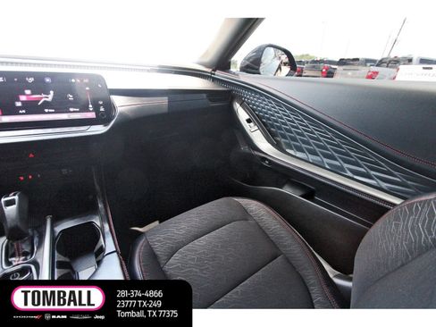 Used 2025 Dodge Charger Daytona R/T w/ Quick Order Package 25M R/T AWD/4WD image 11