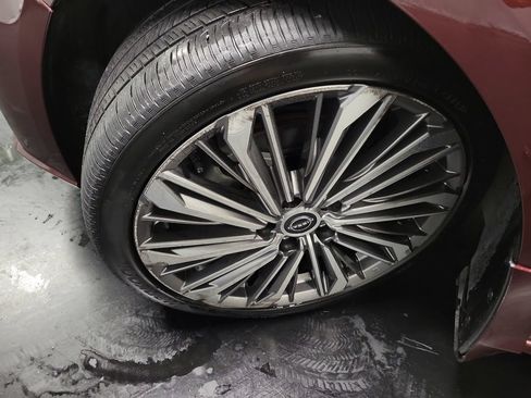 Used 2024 Nissan Altima 2.5 SL FWD image 13