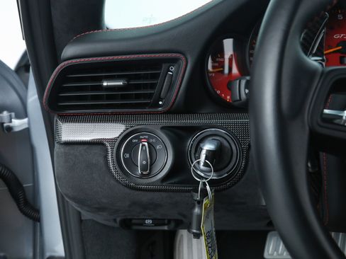 Used 2018 Porsche 911 GT3 image 28